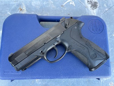 Beretta PX4 Storm Full-Size – .40 S&W, 14+1 Capacity, Beretta Certified Used (Y-Gun) - Image 2 of 7