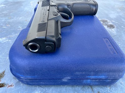Beretta PX4 Storm Full-Size – .40 S&W, 14+1 Capacity, Beretta Certified Used (Y-Gun) - Image 6 of 7