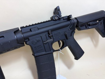 Colt M4 Carbine LE6920 Magpul 5.56 NATO – Black, 1:7 Twist, Flip-Up Sights - Image 3 of 8