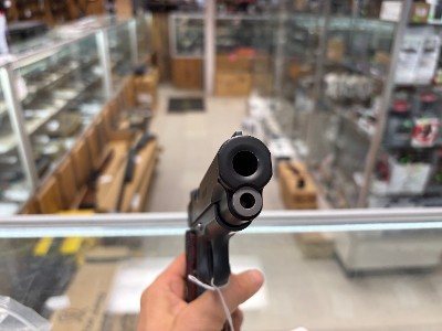 Pre-Owned Wilson Combat Stealth Compact 45 ACP Cocobolo Grips Night Sights 1911 - Image 5 of 10
