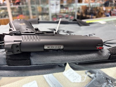 Wilson Combat ACP 1911 .45 ACP Full-Size Black 5
