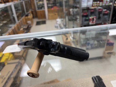 Les Baer Custom S.R.P. 1911 .45 ACP 5