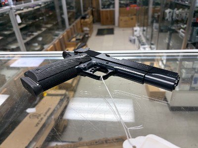 Les Baer Custom S.R.P. 1911 .45 ACP 5