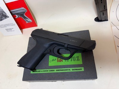 Heckler & Koch HK VP70Z 9mm – Original Box, Paperwork & Test Target - Image 7 of 8
