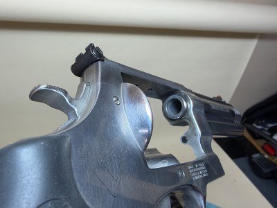 Smith & Wesson 460 XVR Magnum Revolver – Stainless, Compensated Barrel & Blue S&W Case - Image 8 of 11