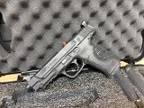 Smith & Wesson M&P9 Pro Series C.O.R.E. 9mm 5 Magazines - Image 2 of 7