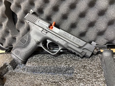 Smith & Wesson M&P9 Pro Series C.O.R.E. 9mm 5 Magazines - Image 7 of 7
