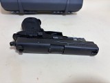 SIG Sauer P226 MK25 9mm – DA/SA, Night Sights, Rail, 2x 15-Round Magazines - Image 5 of 9