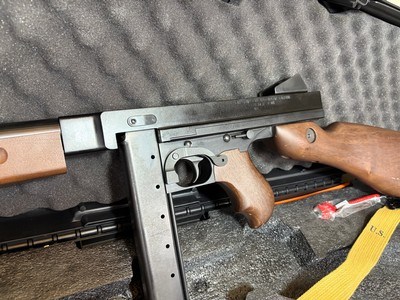 Auto-Ordnance Thompson M1 Lightweight .45 ACP – TM1C, Walnut Stock, Case & Extra Magazines - Image 14 of 19