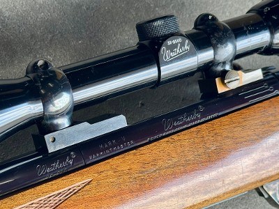 Weatherby Mark V Varmintmaster 22-250 Remington 24