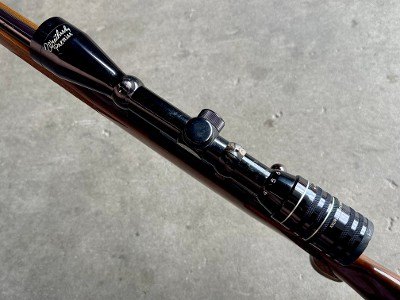 Weatherby Mark V Varmintmaster 22-250 Remington 24