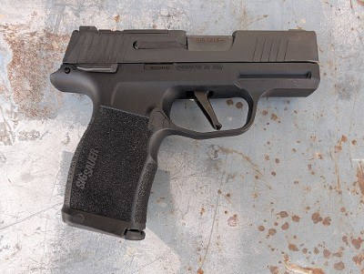 Pre-owned Sig Sauer P365X 9mm Manual Safety Night Sights 12+1 - Image 2 of 2