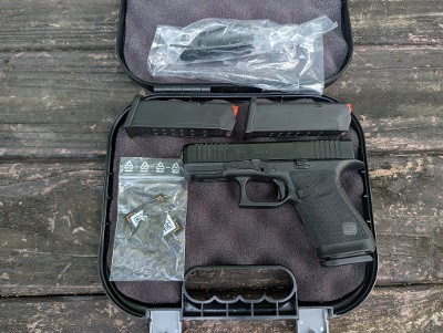 Used Glock 19 Gen 6 9mm 3 Mags 15+1 P61950203 - Image 1 of 3