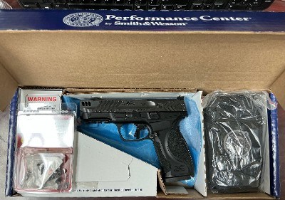 USED Smith & Wesson Performance Center M&P9 M2.0 Metal Carry Comp 9mm with Apex Trigger – 13987 - Image 1 of 7