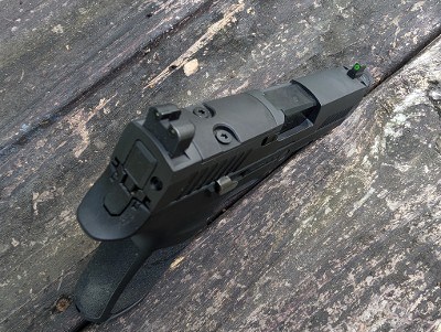 Used Sig Sauer P320 Carry 9mm 17+1 1/2x28 Threaded Barrel Supp. Height NS - Image 2 of 4