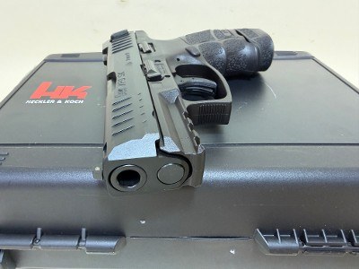 Heckler & Koch VP9SK-B 9mm Subcompact Pistol – Push-Button Mag Release, Case, 10rd & 13rd Magazines - Image 6 of 8