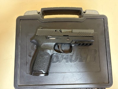 SIG Sauer P320 Compact 9mm Pistol – 320C-9-BSS, Case & Paperwork - Image 1 of 7