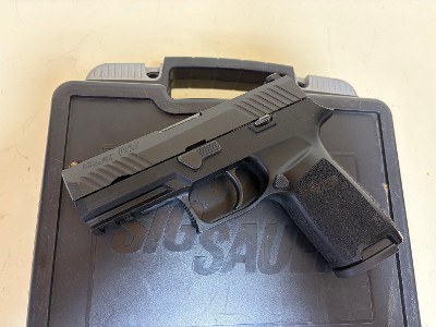 SIG Sauer P320 Compact 9mm Pistol – Contrast Sights, Case & 2 Magazines - Image 6 of 6
