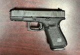 USED Glock 19 Gen 5 9mm Compact Pistol – PA195S203, 3 Magazines, Excellent Preowned - Image 2 of 3