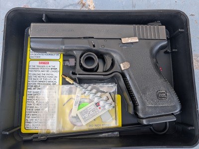Pre-owned Aro-Tek Custom Glock 23 Gen 2 40 S&W 13+1 Ported Barrel/Slide Integral Laser - Image 1 of 2