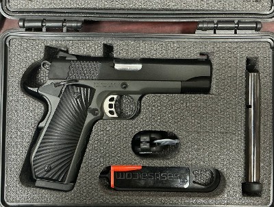 USED Tisas 1911 Carry B9BA Stingray 9mm – Two-Tone, Used w/ 2 Magazines & Hard Case - Image 1 of 5