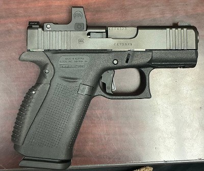 USED Glock 43X MOS 9mm – Primary Arms Optic, Night Sights, 2 Magazines & Case - Image 3 of 6