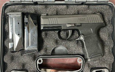SIG Sauer P365 9mm – Used Micro-Compact w/ 3 Magazines, Manual & Hard Case - Image 1 of 3
