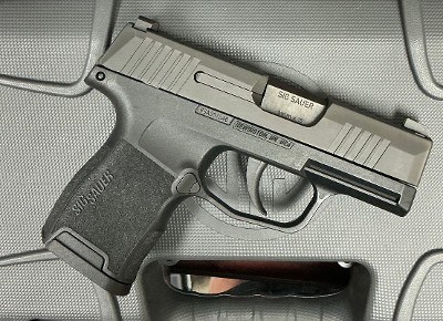 SIG Sauer P365 9mm – Used Micro-Compact w/ 3 Magazines, Manual & Hard Case - Image 3 of 3