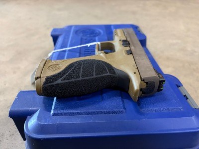 USED Smith & Wesson M&P40 .40 S&W FDE – 4.25