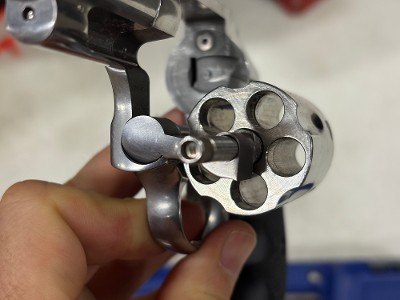 USED Smith & Wesson Model 640 – .357 Magnum, Stainless, 2.13