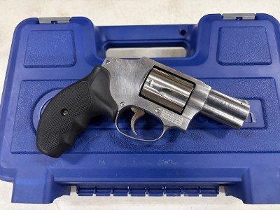 USED Smith & Wesson Model 640 – .357 Magnum, Stainless, 2.13