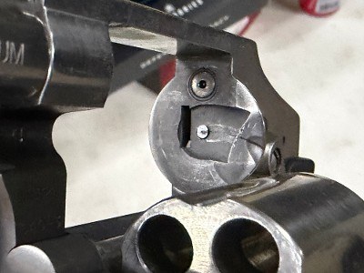 USED Smith & Wesson Model 640 – .357 Magnum, Stainless, 2.13