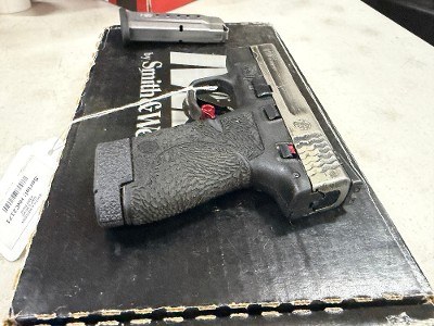 USED Smith & Wesson M&P9 Shield – 9mm, 3.125