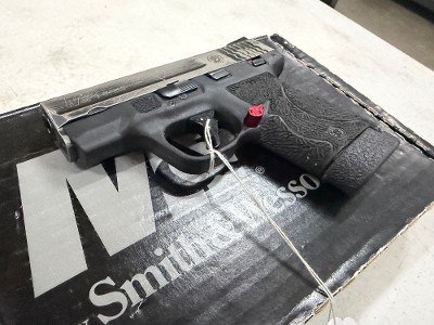 USED Smith & Wesson M&P9 Shield – 9mm, 3.125