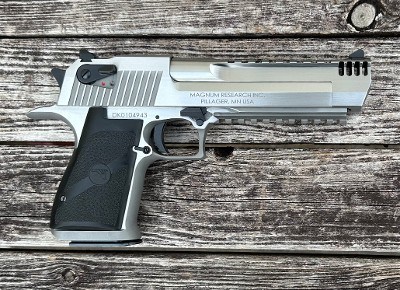 Factory Used Magnum Research Desert Eagle 44 Mag Mark XIX Stainless Steel DE44SRMB - Image 1 of 3
