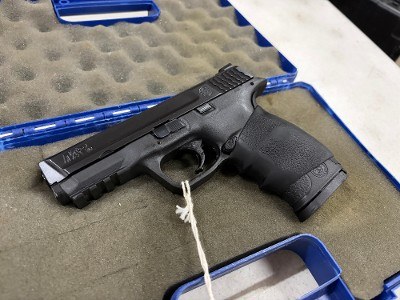 USED Smith & Wesson M&P40 – .40 S&W, Black - Image 1 of 6