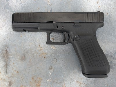 Pre-owned Glock 20 Gen 5 MOS 10mm Auto 15+1 UA205S203MOS - Image 1 of 3