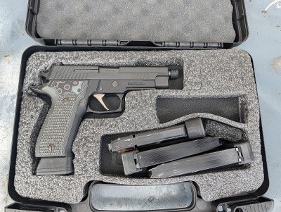 Pre-Owned Sig Sauer P226 TACOPS Threaded 9mm Upgraded Flat Trigger G10 Grips TruGlo Fiber Optic Front (4) 20-Round Mags - Image 1 of 3