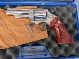 Pre-Owned Smith & Wesson Model 29-2 44 Mag 4