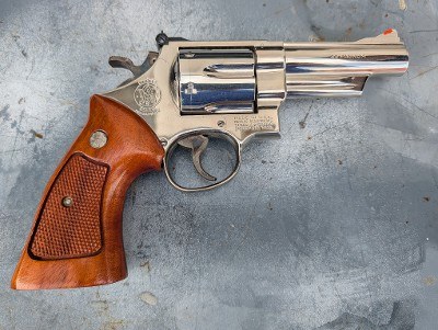Pre-Owned Smith & Wesson Model 29-2 44 Mag 4