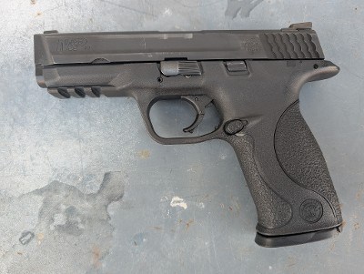 Pre-Owned Smith & Wesson M&P40 4.25