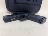 USED Glock 17 Gen5 9mm Pistol – AmeriGlo Night Sights, Factory Case and Backstraps - Image 3 of 8