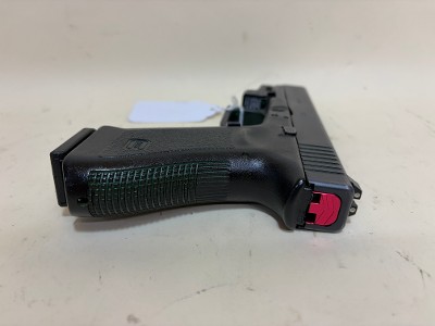 USED Glock 31 Gen3 .357 SIG Pistol – Night Sights, Rail-Mounted Laser, One Magazine - Image 3 of 6