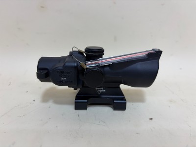USED Trijicon ACOG 3x24 Riflescope with Bobro Quick-Detach Mount - Image 3 of 6