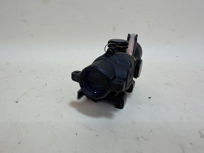 USED Trijicon ACOG 3x24 Riflescope with Bobro Quick-Detach Mount - Image 2 of 6
