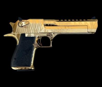 Factory Blem Magnum Research Desert Eagle 44 Mag Titanium Gold Tiger Stripe DE44TG-TS - Image 1 of 2