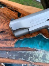 Colt 38 Super - 7 of 14