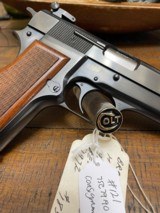 Browning Hi Power - 8 of 15