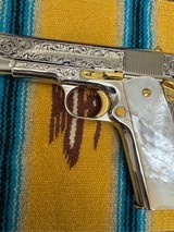 Colt 38 Super Commander - 3 of 20