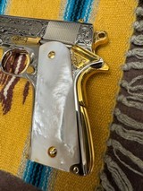 Colt 38 Super Commander - 8 of 20